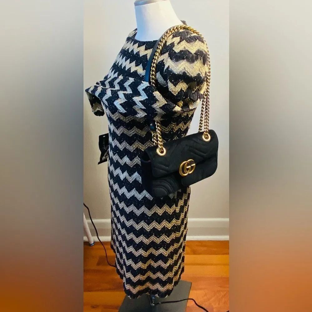 🛍️Nine West Black and Gold Chevron Lace Cocktail Dress Size 6 NWT - Picture 7 of 13